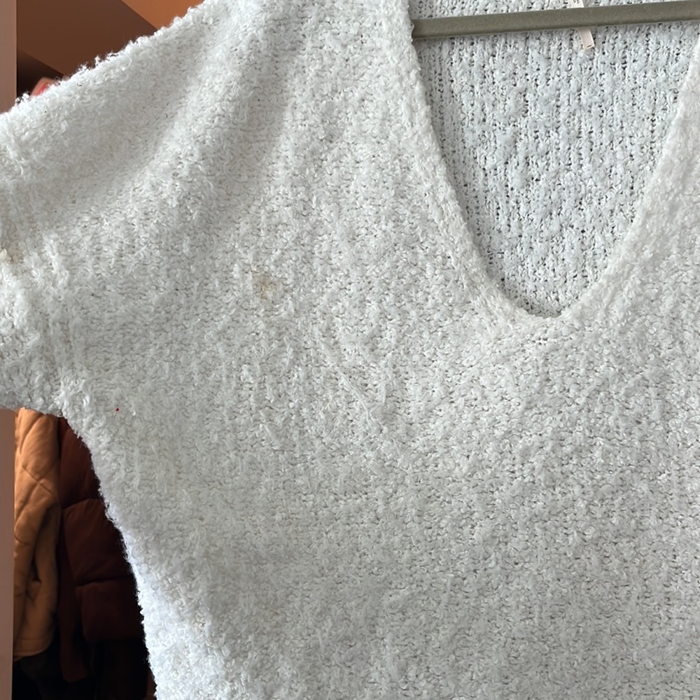 Free People white sweater - Picture 2 of 4